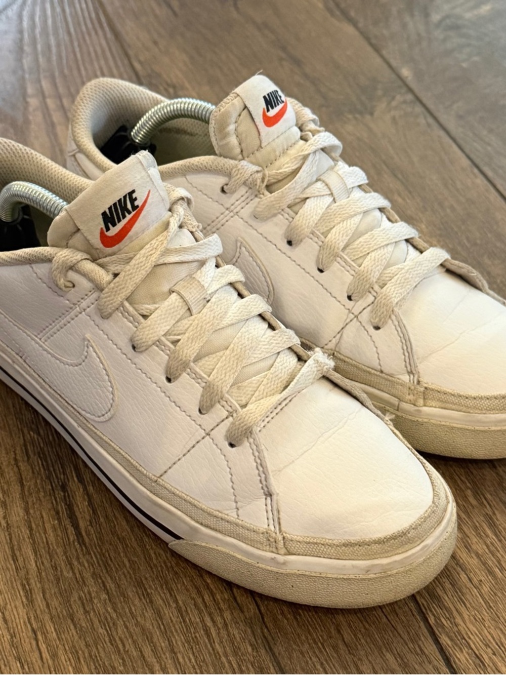 Nike Court Legacy‎ NN White Sneakers Women’s Size 8 EU 39 DH3161-101